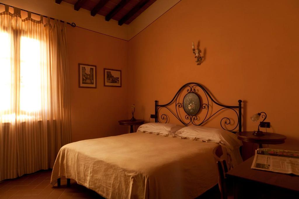 Agriturismo Fattoria Rozzalupi Cerreto Guidi Habitación foto