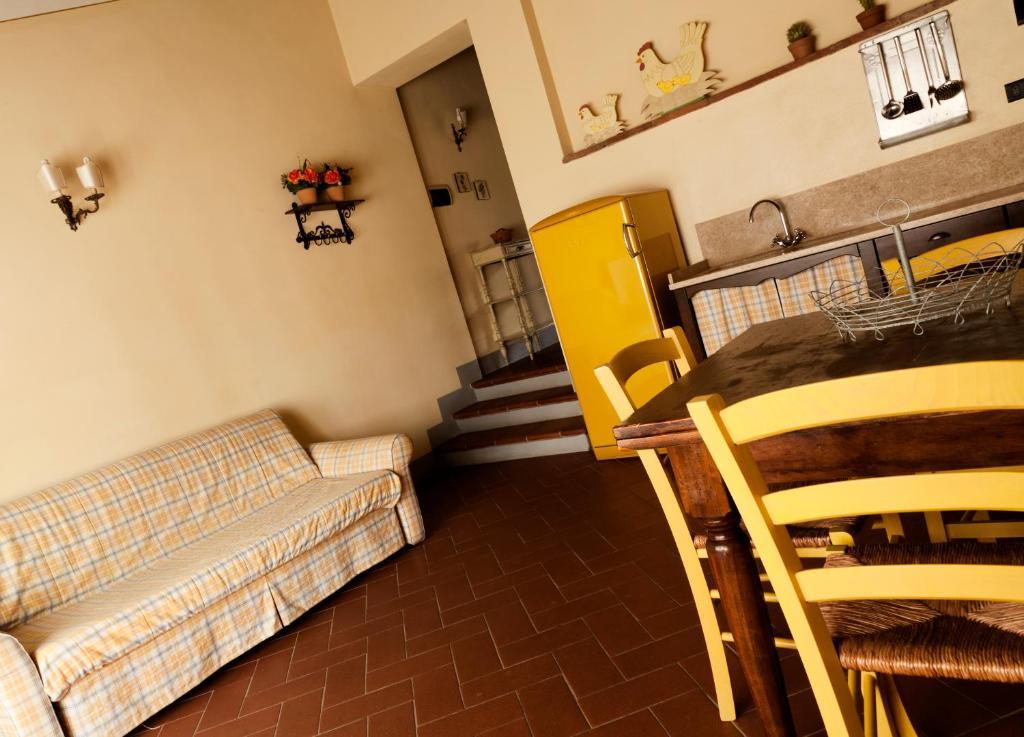 Agriturismo Fattoria Rozzalupi Cerreto Guidi Habitación foto